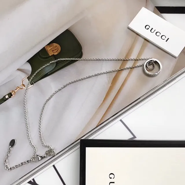 Gucci Interlocking ডাবল রিং এনগ্রেভড লোগো সিলভার নেকলেস 8