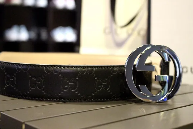 Gucci Interlocking G Belt Black Silver Buckle Embossed GG Monogram Leather Belt 8