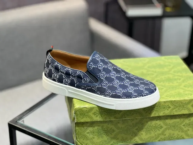 Gucci Navy White GG Monogram Canvas Slip-On Construction Lifestyle Sneakers 2