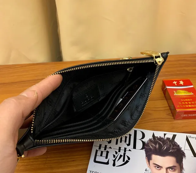 Gucci Ophidia काला एम्बॉस्ड GG Monogram फ्लैप क्लोज़र एनवेलोप क्लच 2
