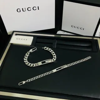 Gucci Ophidia سوارة بلون فضي رابطة كيرب لينك مع شعار