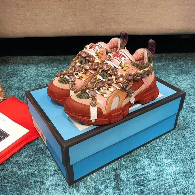 Gucci Rhyton Chaussures chunky avec cristaux en rose et rouge 6