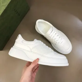 Gucci Screener Zapatillas Lifestyle Todo Blanco Perforadas Plataforma