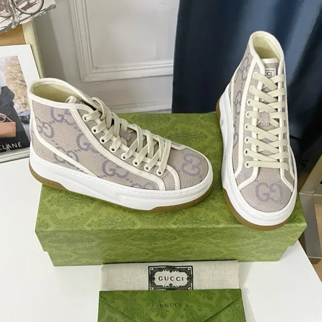 Gucci Screener Bege e Lavanda GG Monogram Tênis Lifestyle 3