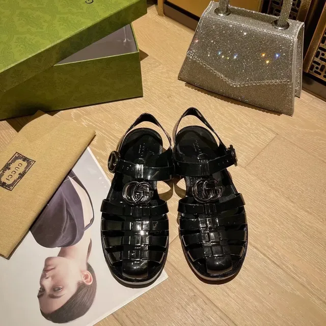 Gucci Screener Sandálias Casuais Alça Trançada Preta Jelly 2