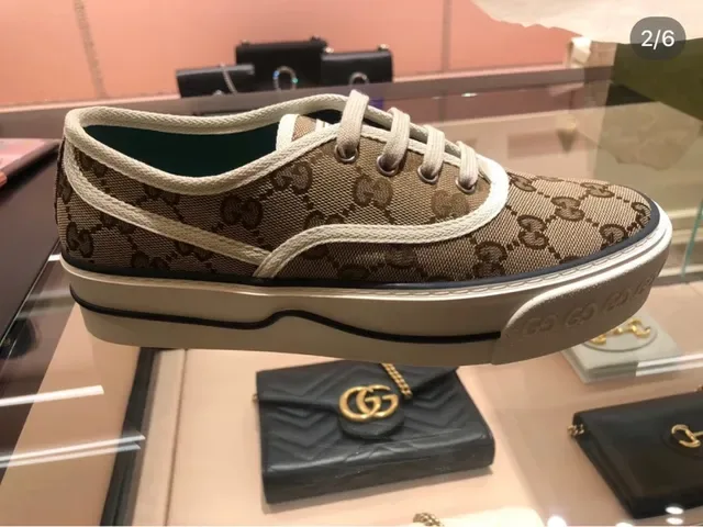 Gucci Screener GG Monogram Tênis Lifestyle Bege de Lona 3