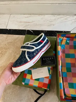 Gucci Screener أزرق بحري GG Monogram Velcro Strap Lifestyle Sneakers 7