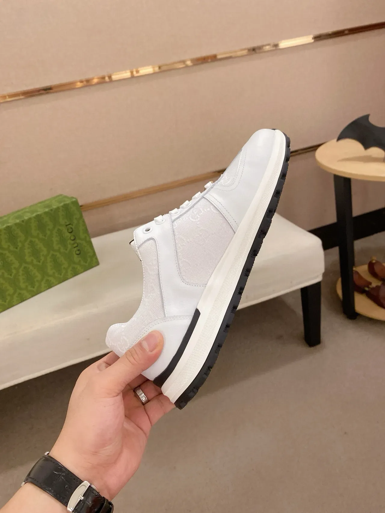 Gucci Screener 白色 GG Monogram 生活方式鞋 5