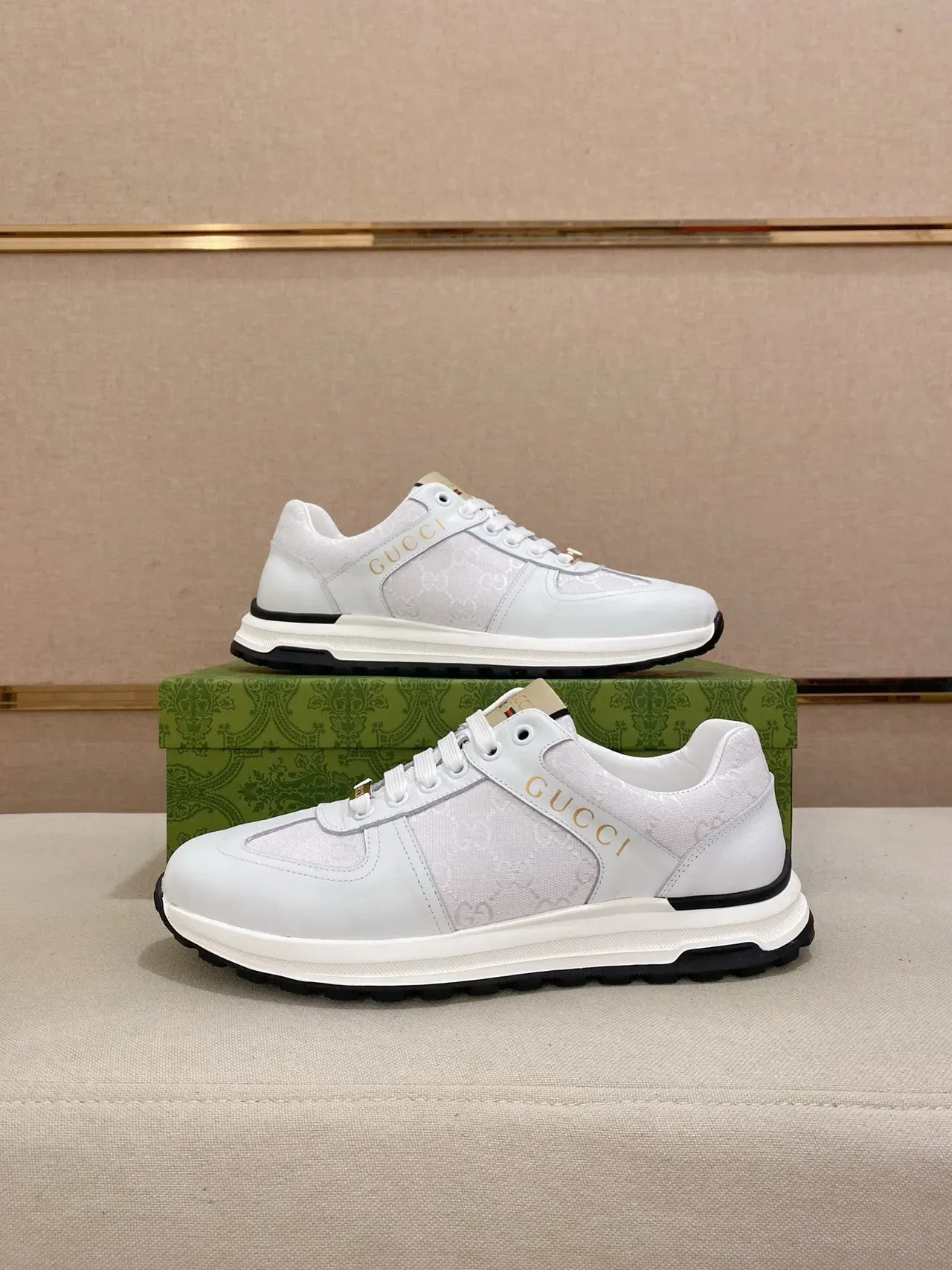 Gucci Screener 白色 GG Monogram 生活方式鞋 7