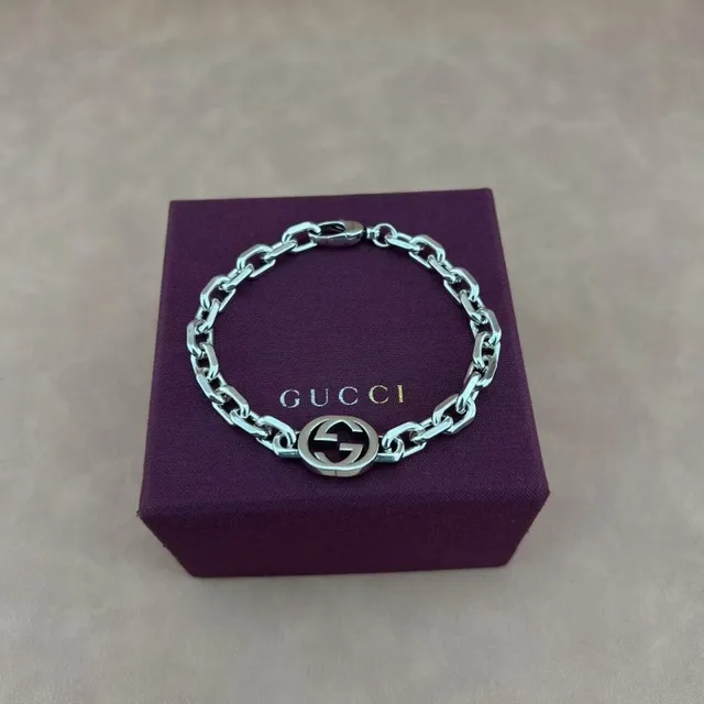 Gucci 银色粗曲链条 三个圆形 interlocking GG 圆盘 项链 4