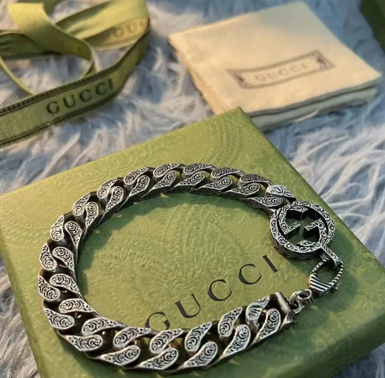 Gucci 银绿色 粗链条 雕刻叶纹 手链 6