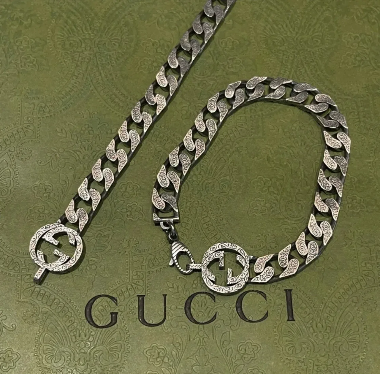 Gucci 银绿色 粗链条 雕刻叶纹 手链 7