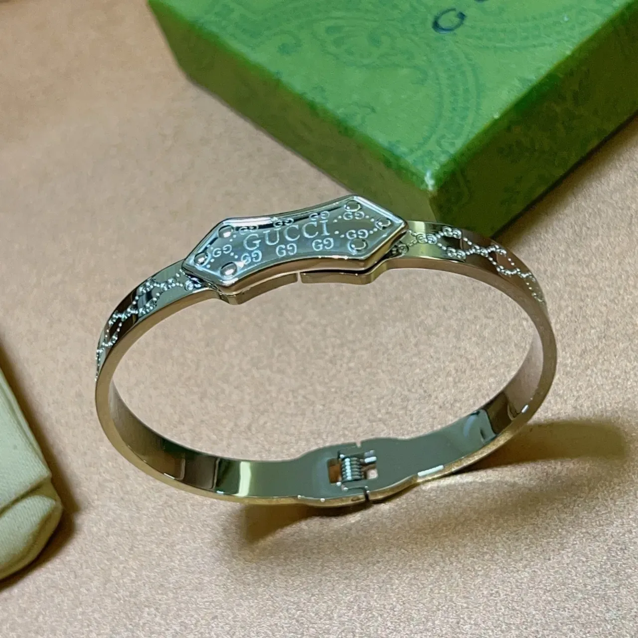 Gucci Silver Polished Engraved GG Monogram Bracelet 7