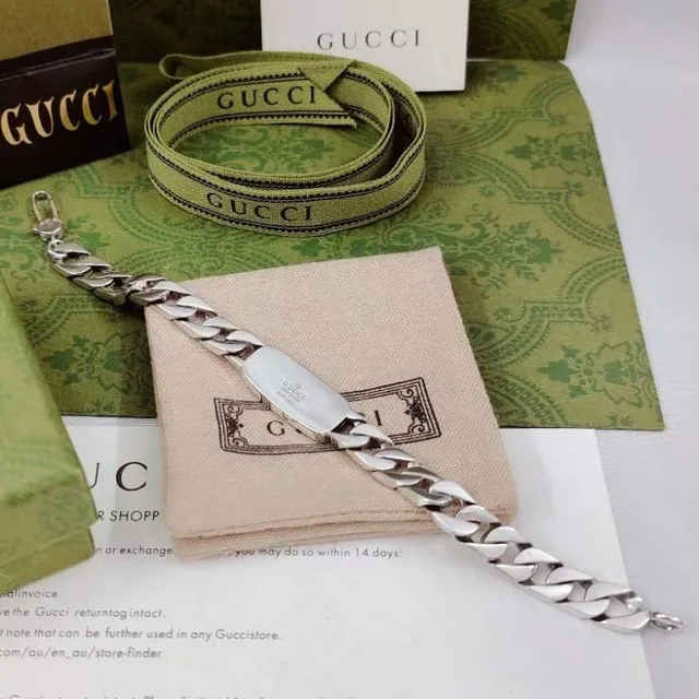 Gucci Silver Yellow Curb-Link Chain Enamel Plaque Bracelet 2