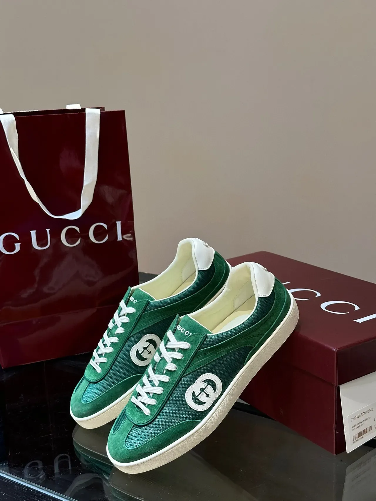 Gucci Tennis 1977 Green Suede and Mesh Lifestyle Sneakers 4