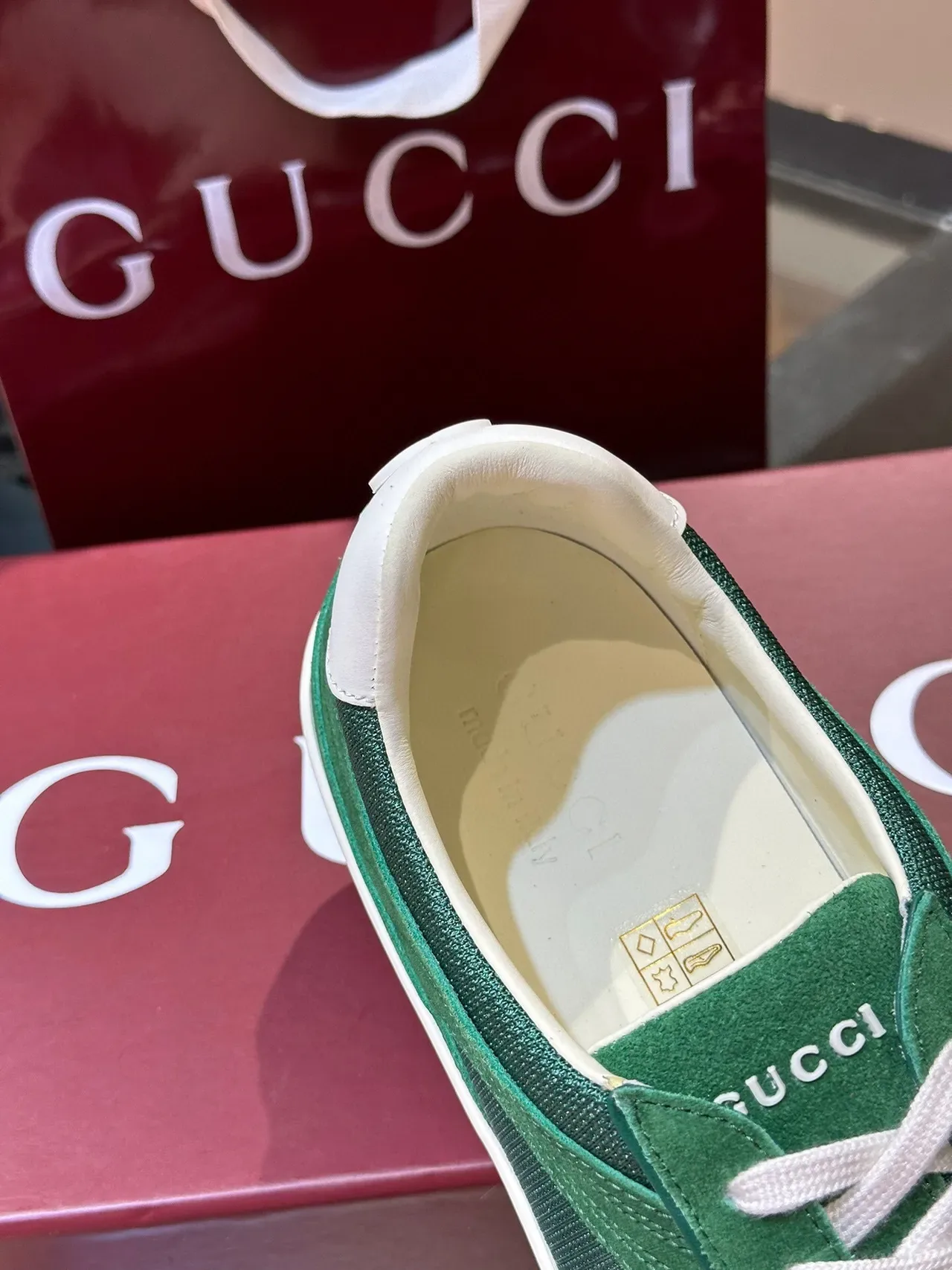 Gucci Tennis 1977 Green Suede and Mesh Lifestyle Sneakers 9