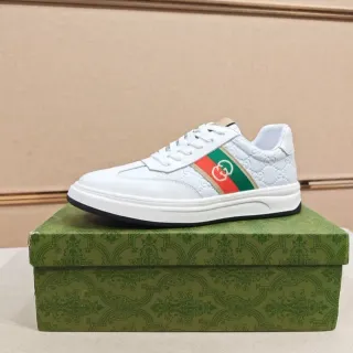 Gucci Tennis 1977 Sneakers Lifestyle Blanc Vert Rouge Rayures Web