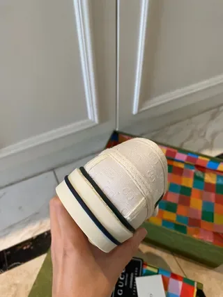 Gucci Tennis 1977 أبيض أخضر Velcro حزام إغلاق شبكة خطوط كعب أكسنت نمط حياة أحذية 4