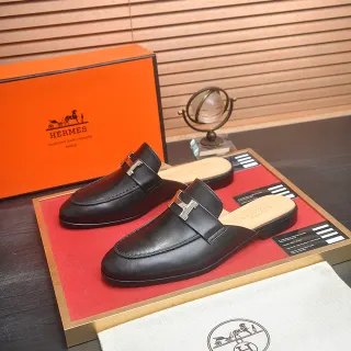 Hermès কালো বেইজ চামড়া এইচ-আকারের ধাতব বাকল লোফার