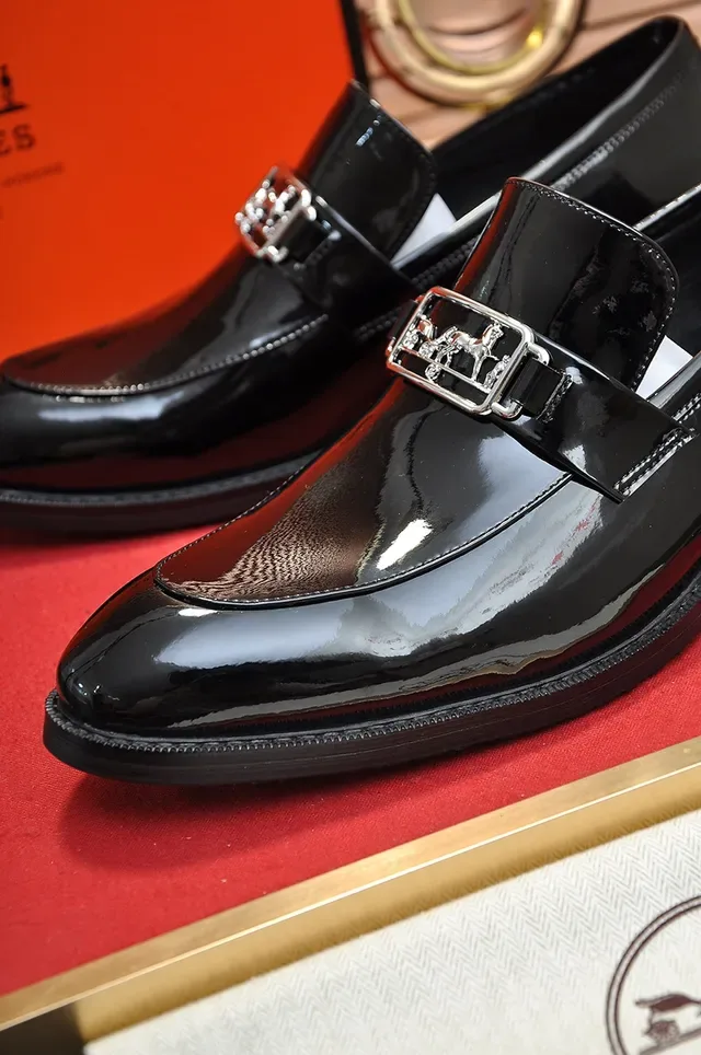 Hermès حذاء مونك جلد لامع أسود ذهبي مع حزام وحبة واحدة 2