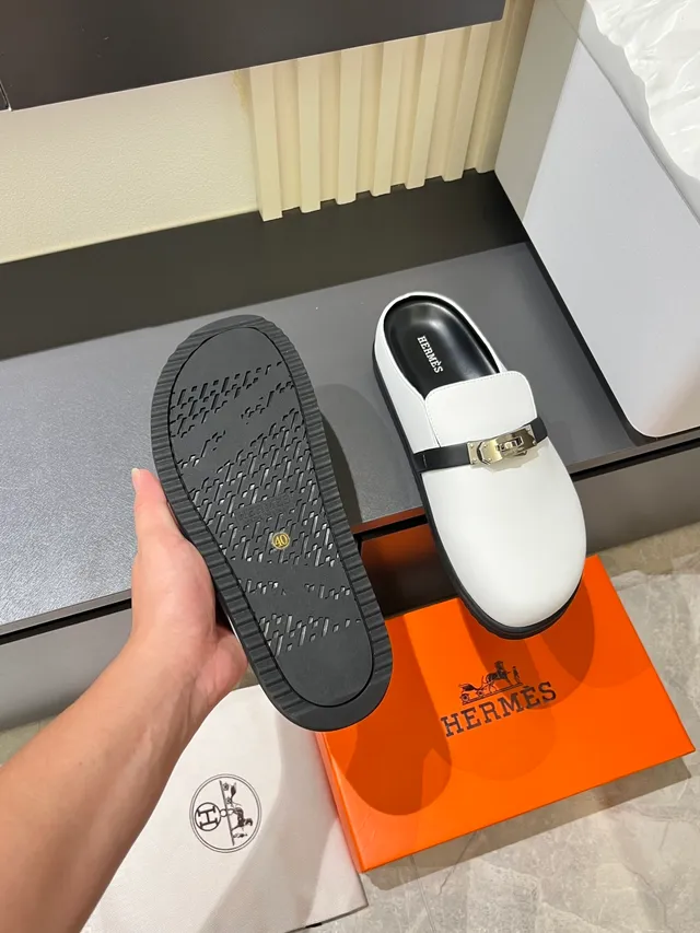 Hermès Black Silver Leather Upper Metal H-Buckle Strap Loafer 5