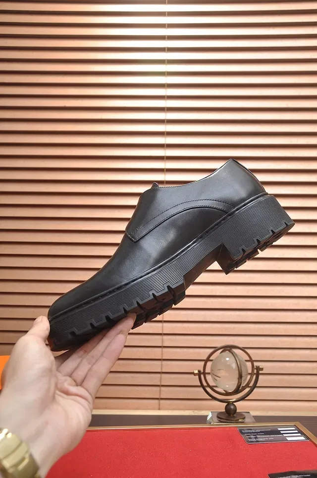 Hermès 黑色 单带 扣闭合 monk鞋 5