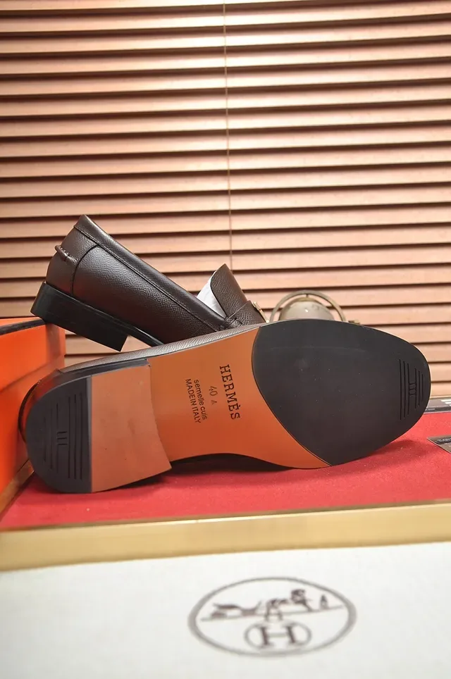 Hermès Oran Mocassim Marrom Couro Texturizado Fivela H Mocassins 3