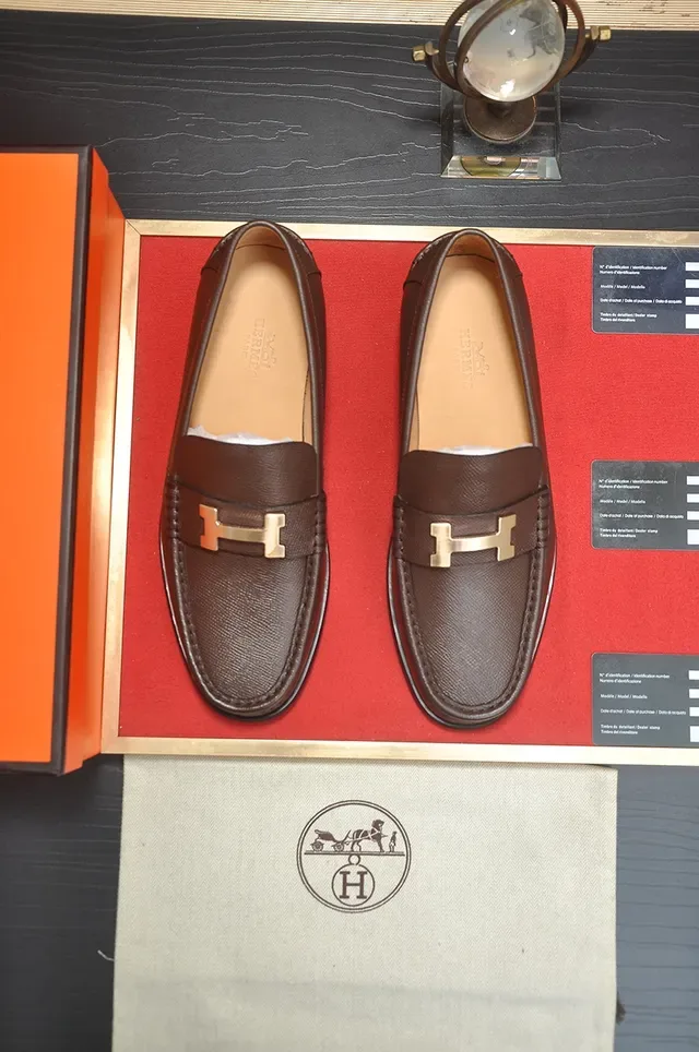 Hermès Oran Mocassim Marrom Couro Texturizado Fivela H Mocassins 5