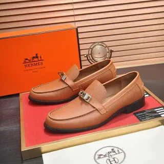 Hermès Oran Loafer 棕色纹理皮革一脚蹬乐福鞋