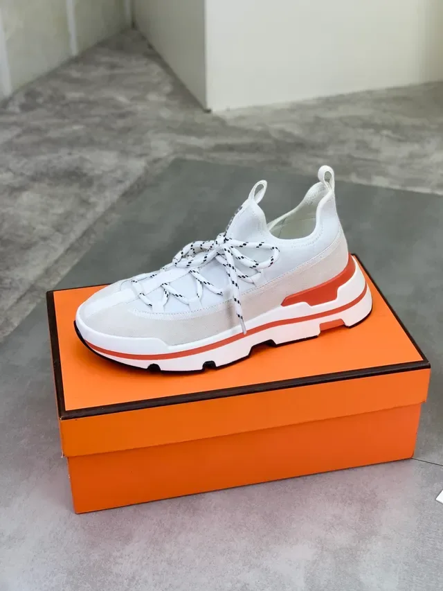 Hermès সাদা ও কমলা প্ল্যাটফর্ম স্নিকার 4