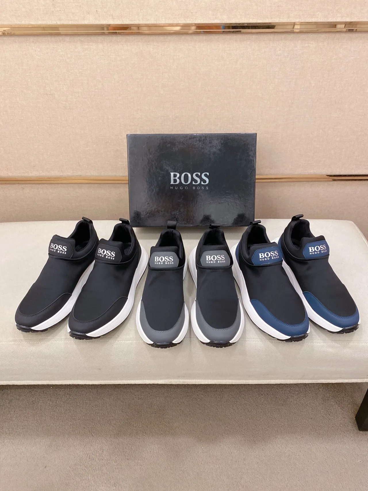 Hugo Boss Noir Blanc Slip-On Col Moulé Lifestyle Sneakers 2