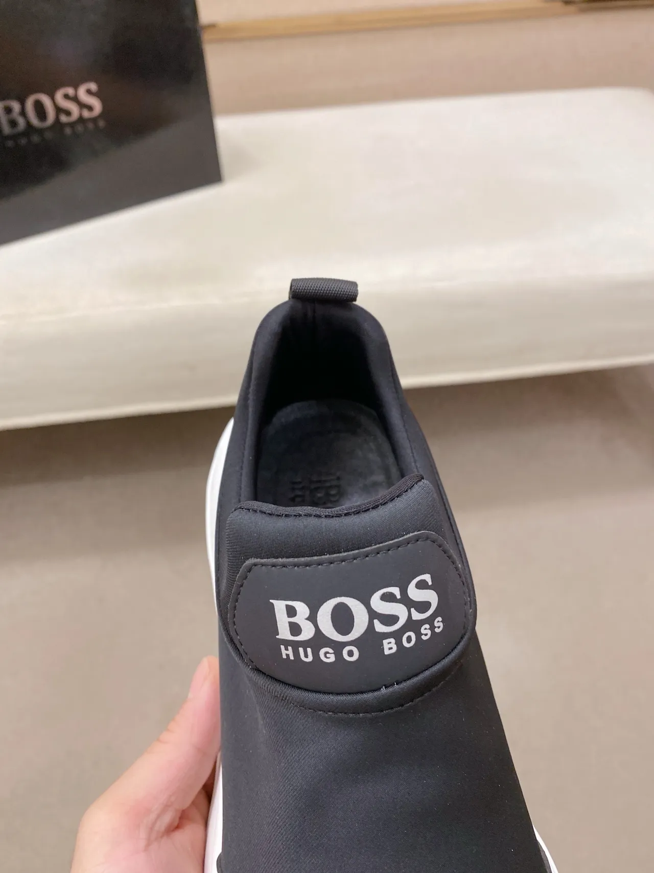 Hugo Boss Noir Blanc Slip-On Col Moulé Lifestyle Sneakers 4