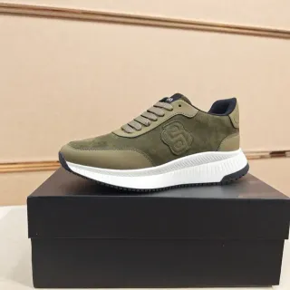 Hugo Boss 橄榄绿麂皮和皮革低帮生活方式运动鞋