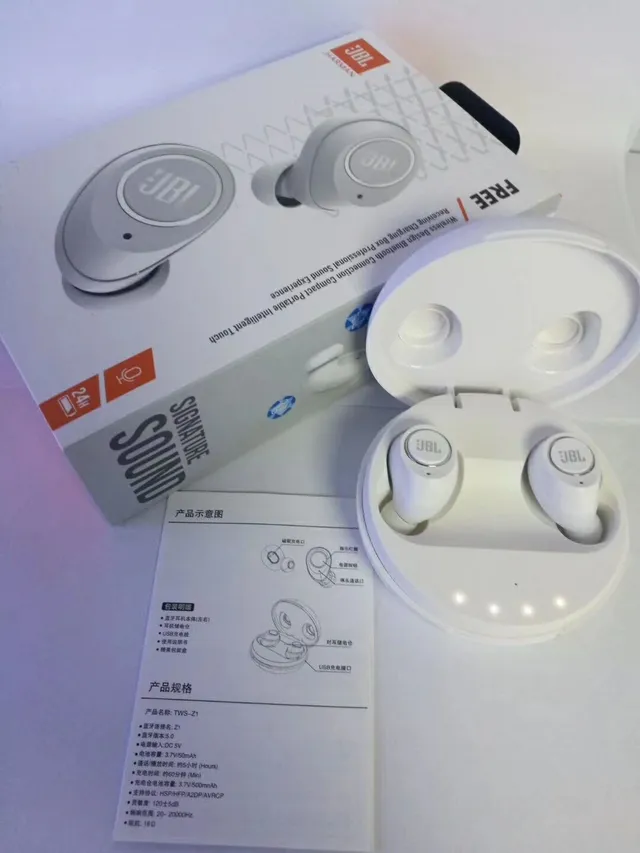 JBL TWS-5.0 Noir et Blanc Conception Compacte Sans Tige Finition Mate TWS Écouteurs 8