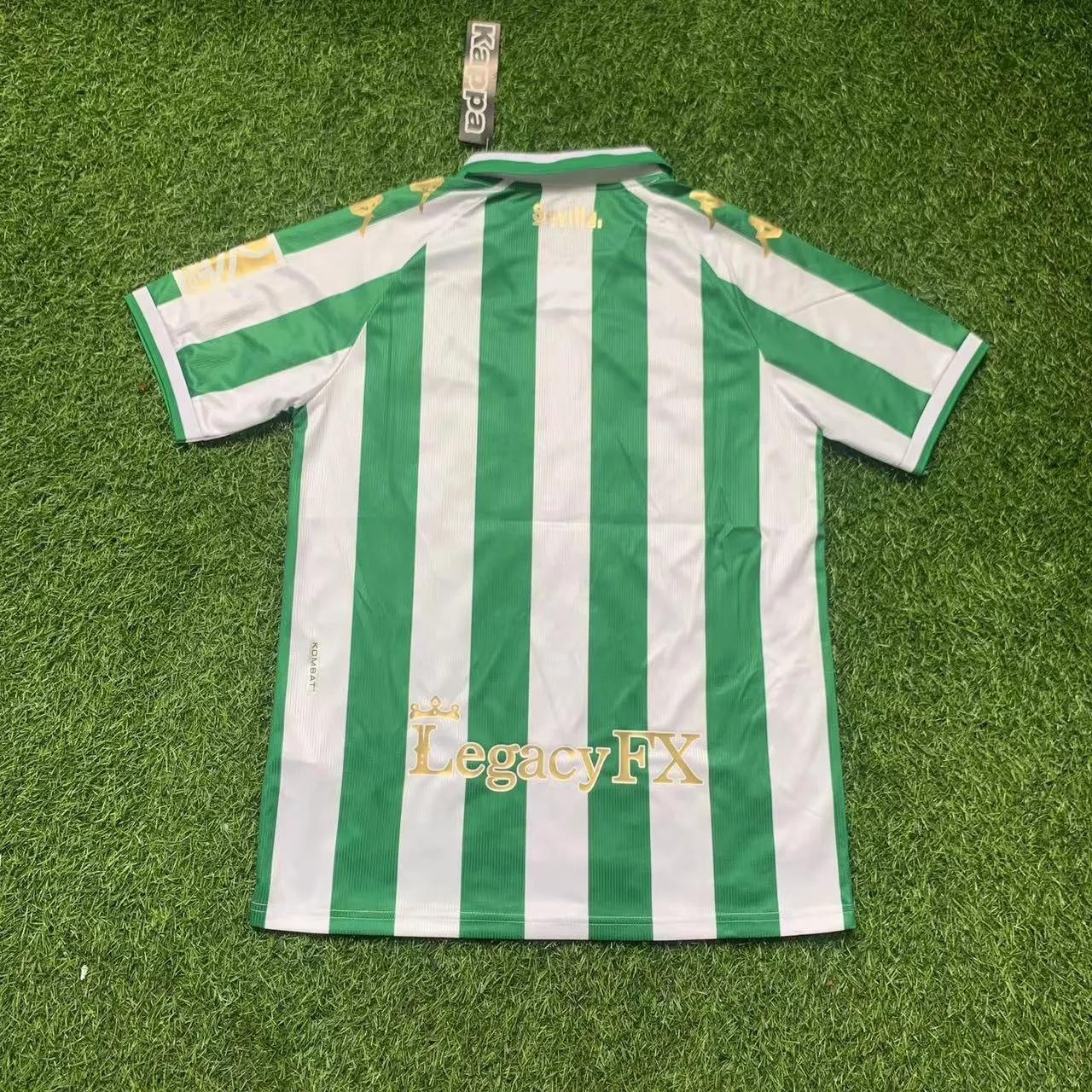 Kappa Real Betis हरे और सफेद धारीदार फुटबॉल जर्सी 2