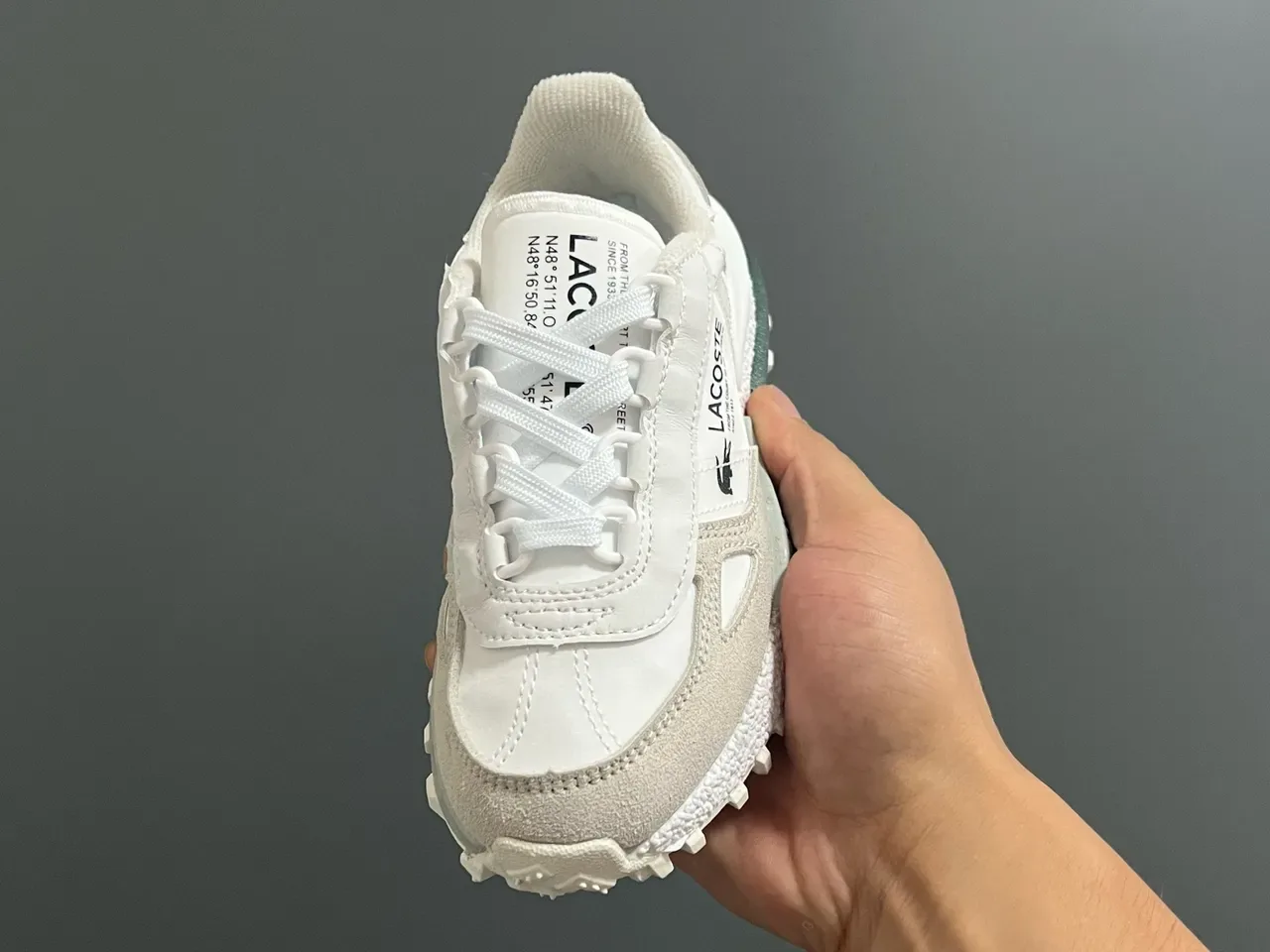 Lacoste 黑白分层鞋面纹理中底生活方式运动鞋 13