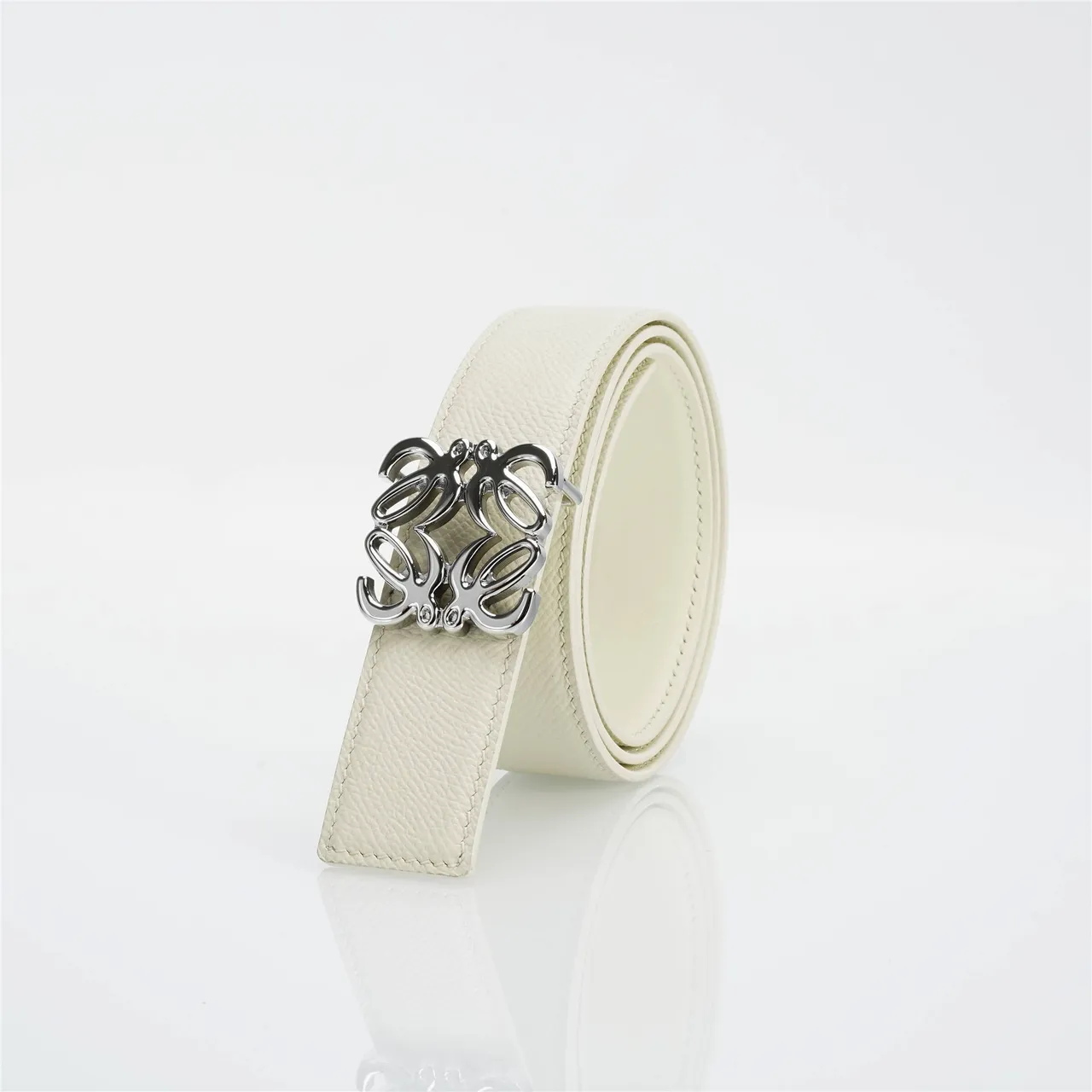 Loewe Anagram Belt Cinto de couro marfim 6