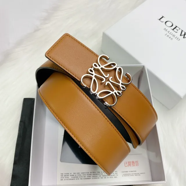 Loeve Anagram Belt Ceinture en cuir tan 5