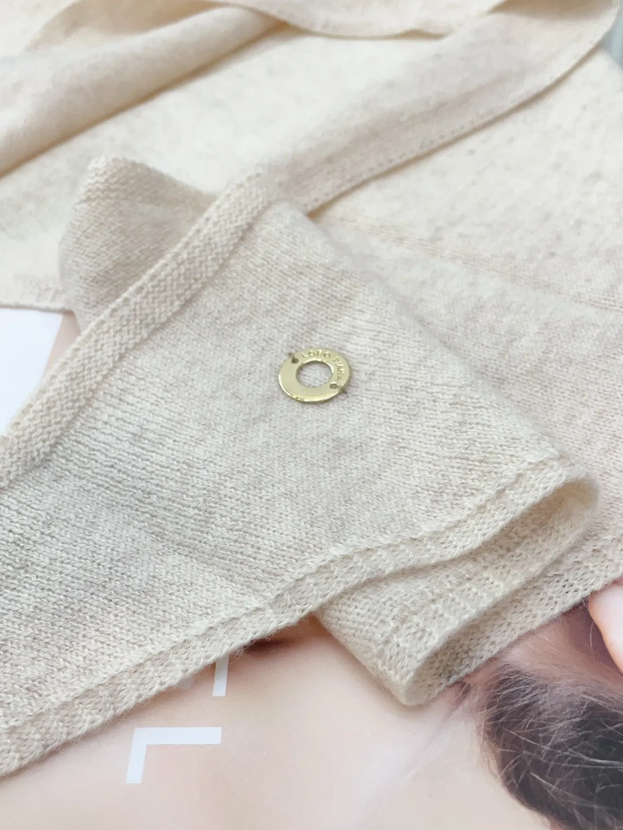 Loro Piana 刺绣老虎补丁 Off-White 针织帽 7