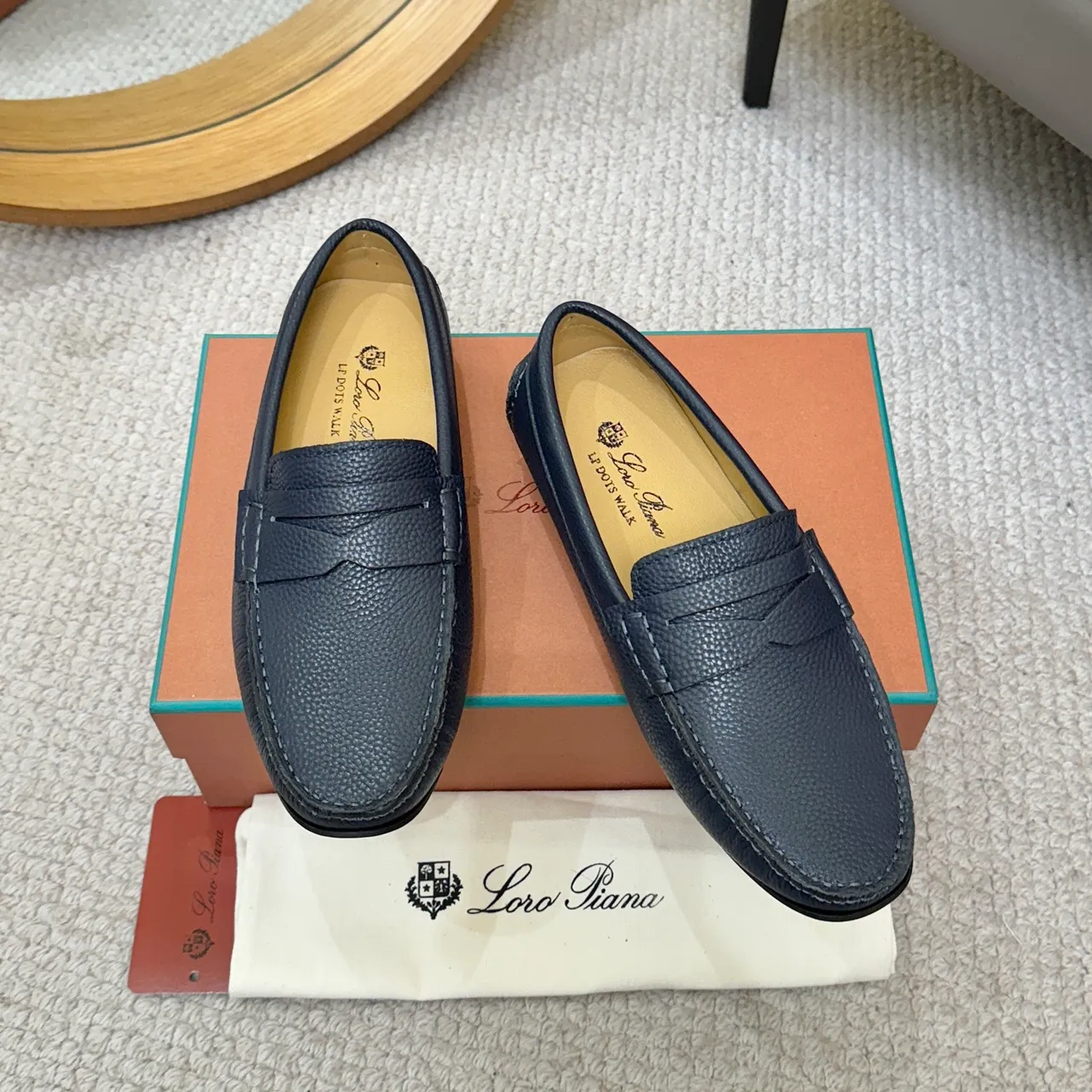 Loro Piana Penny Loafer أزرق بحري جلد مقرمش أحذية بدون أربطة 2