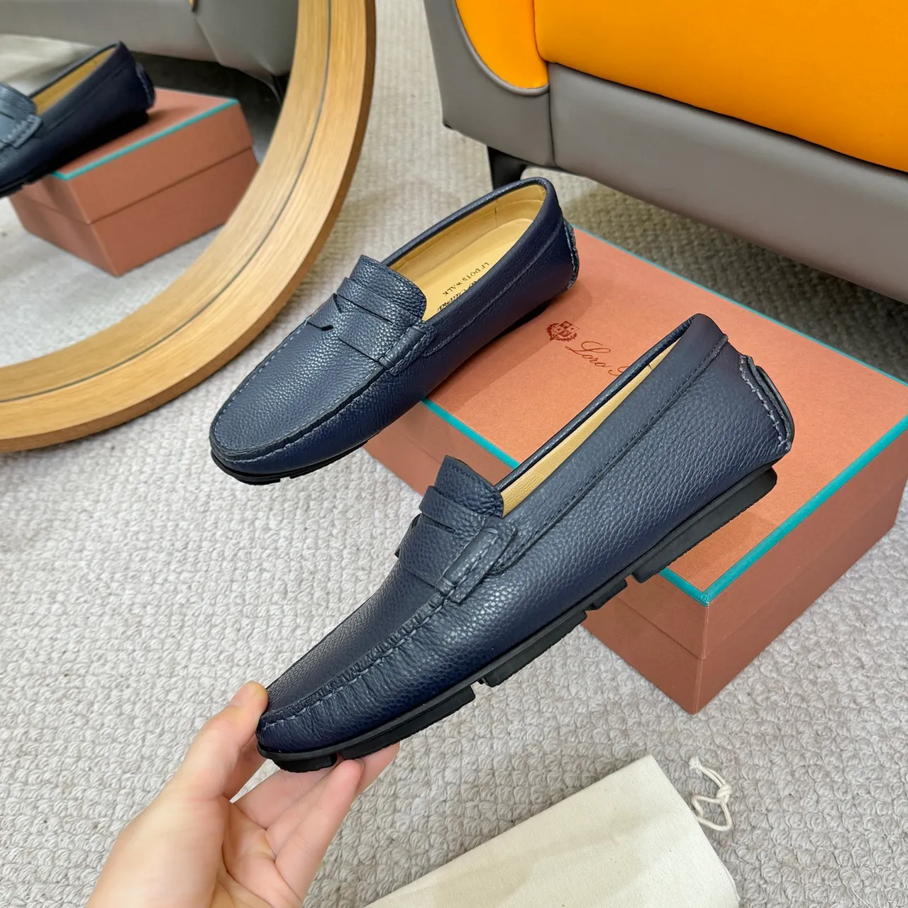 Loro Piana Penny Loafer أزرق بحري جلد مقرمش أحذية بدون أربطة 5