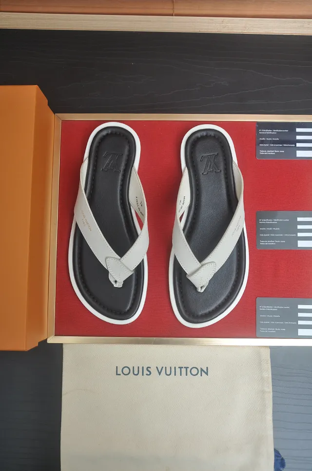 Louis Vuitton Black Brown Leather Sole Thong Silhouette Slippers 12