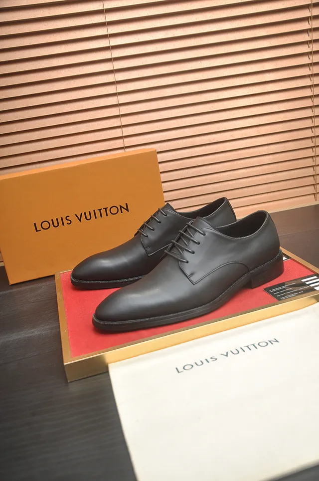Louis Vuitton কালো ক্যাপ-টু অক্সফোর্ড জুতা 4