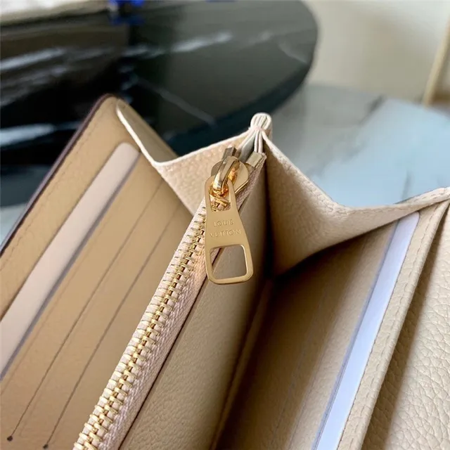 Louis Vuitton محفظة طويلة جلد أسود وذهبي نقش أحادي مونوغرام طية ظرف 2