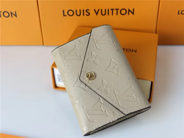 Louis Vuitton Black Gold এমবসড মনোগ্রাম চামড়া Envelope Flap Short Wallet 2