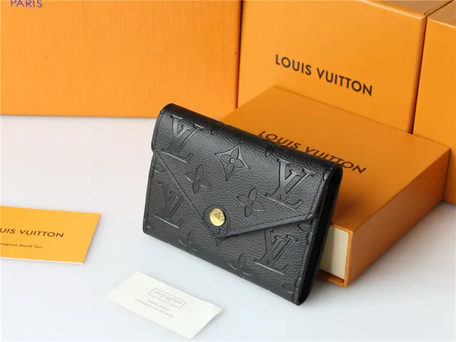 Louis Vuitton Black Gold এমবসড মনোগ্রাম চামড়া Envelope Flap Short Wallet 16