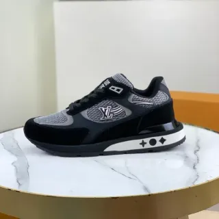 Louis Vuitton Tênis Lifestyle Preto e Cinza Material Misto Painéis de Malha e Camurça