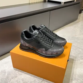 Louis Vuitton Sneakers Lifestyle Preto Cinza Monogram Canvas Painéis Couro Liso Overlays