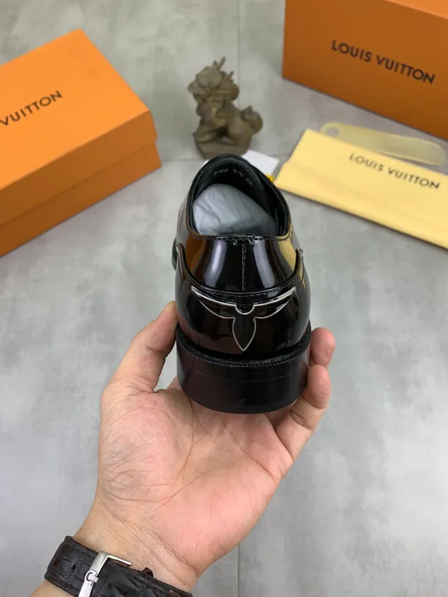 Louis Vuitton Black Patent Leather Cap-Toe Oxford Shoes 3