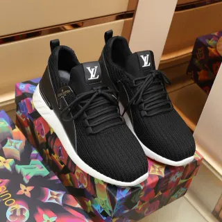 Louis Vuitton Preto Branco Malha Superior Etiqueta de Língua com Monograma Sneakers Lifestyle